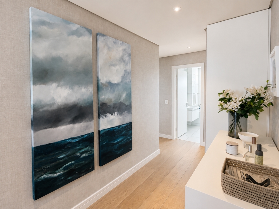 2 Bedroom Property for Sale in Sea Point Western Cape